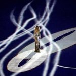 – JO-Rio-2016-Gisele-Bündchen-illumina-la-cérémonie-d’ouverture-au-son-de-The-Girl-from-Ipanema-2