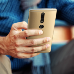 – Lenovo-dévoile-ce-25-décembre-le-Phab-2-Pro-1er-smartphone-au-monde-compatible-avec-Tango-5