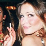– Le-Fashion-Week-Milan-réunit-les-Gianni’s-Girl-Carla-Bruni-défile-aux-côtés-des-top-models-des-années-90-c