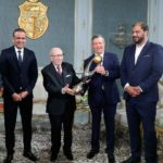 les-joueurs-de-lest-recus-par-beji-caid-essebsi02