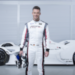 un-nouveau-pilote-rejoint-lequipe-porsche-pour-le-championnat-100-electrique