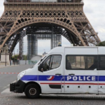– France-COVID-19-avancer le couvre-feu à 18h00 dans certains départements
