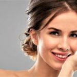-pourquoi-les-parfums-sentent-ils-pas-pareil-sur-tout-monde-La-femme