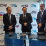 signature-du-contrat-entre-totalenergies-marketing-tunisie-et-generale-des-applications-mecaniques-pour-la-distribution-des-lubrifiants-elf03