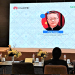 allocution-de-s-e-m-zhang-jianguo-a-la-reunion-des-anciens-des-seeds-for-the-future-de-huawei-tunisie-00-696×391