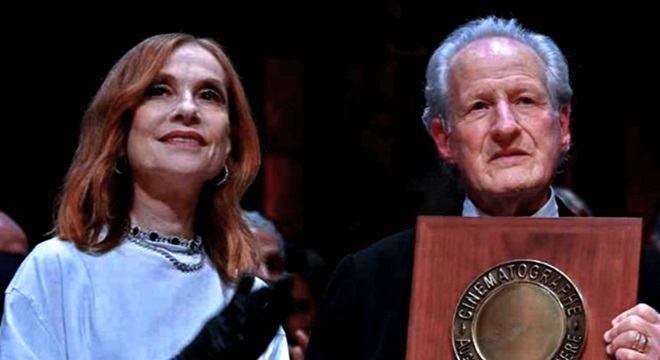 le-prix-lumiere-decerne-a-michael-mann-que-la-lumiere-vous-accompagne-et-vive-le-cinema