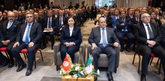 La cheffe du gouvernement et son homologue algérien ouvrent le Forum économique tuniso-algérienLa cheffe du gouvernement et son homologue algérien ouvrent le Forum économique tuniso-algérienLa cheffe du gouvernement et son homologue algérien ouvrent le Forum économique tuniso-algérien